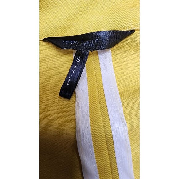 Yellow Double-Breasted Womens Trench Coat With Black Buttons & Pockets - Picture 12 of 16